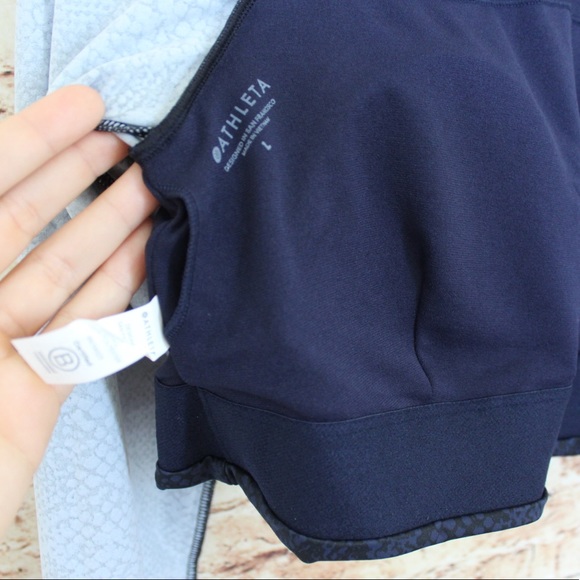 Athleta | Snakeskin Crop Rashguard UPF Protection - Picture 9 of 10